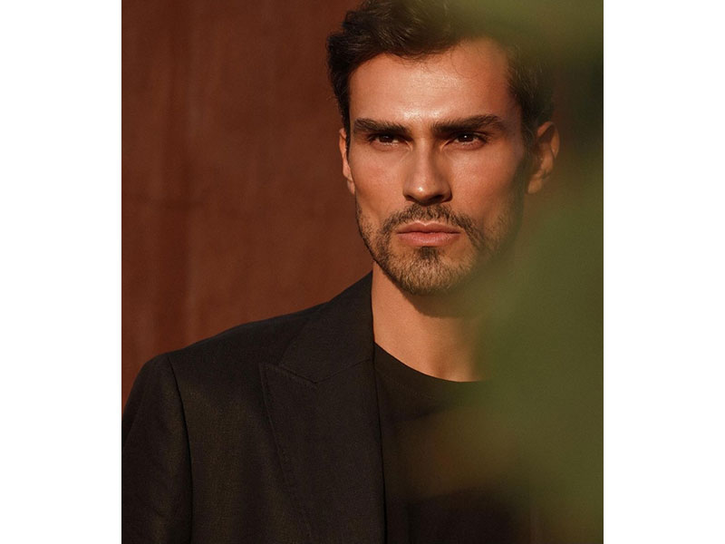 Carlos Carlos